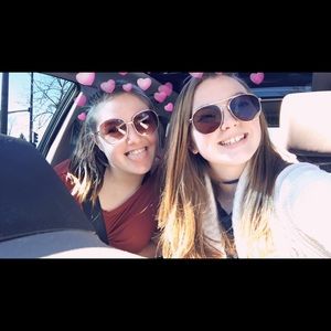 Meet your Posher, Sam